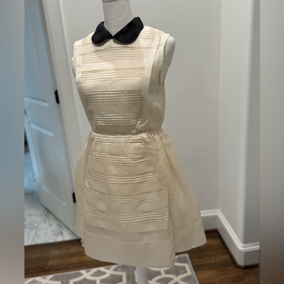 Vintaged babydoll dress. Like new condition. - Picture 3 of 4